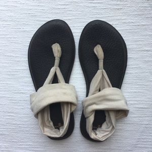 Sanuk Yoga Slings